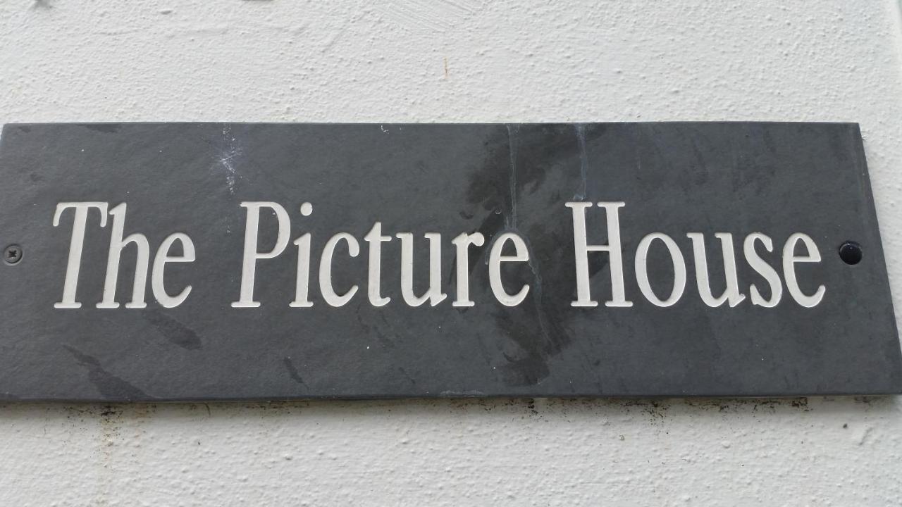 The Picture House Stylish Apartment In Fowey Exterior foto